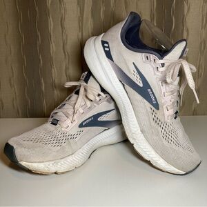 Brooks Launch 8 Women's 7 Cream Pale Pink Primrose Running Shoes 1203451B653